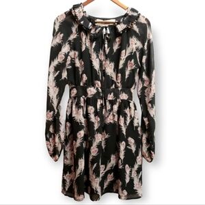 Emmelee Feather Print Dress long sleeve modest Size Small